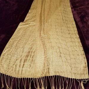 Elegant Gold Women's Scarf with Subtle Pattern